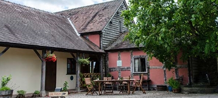21 March 2018: Annual Club Dinner – The Cider Barn, Pembridge